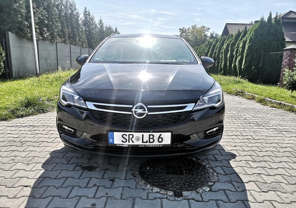 Opel Astra cena 55900 przebieg: 145000, rok produkcji 2019 z Czerniejewo małe 301